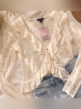 NWT Wild Fable Cream Lace Ruffle Cardigan Top Women’s Medium Sheer Boho